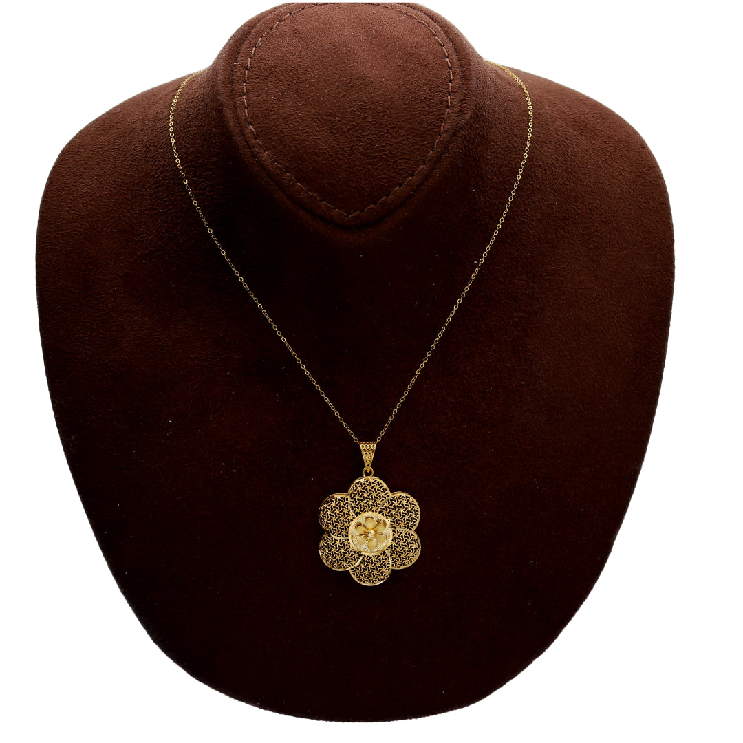 Gold Flower Shaped Filigree Necklace 21KT - FKJNKL21KM10213