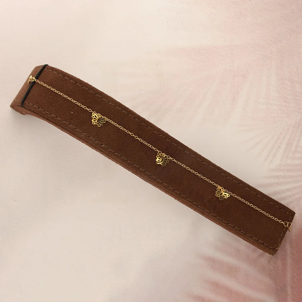 Gold Hanging Butterfly Bracelet 21Kt - Fkjbrl21Km5016 Bracelets