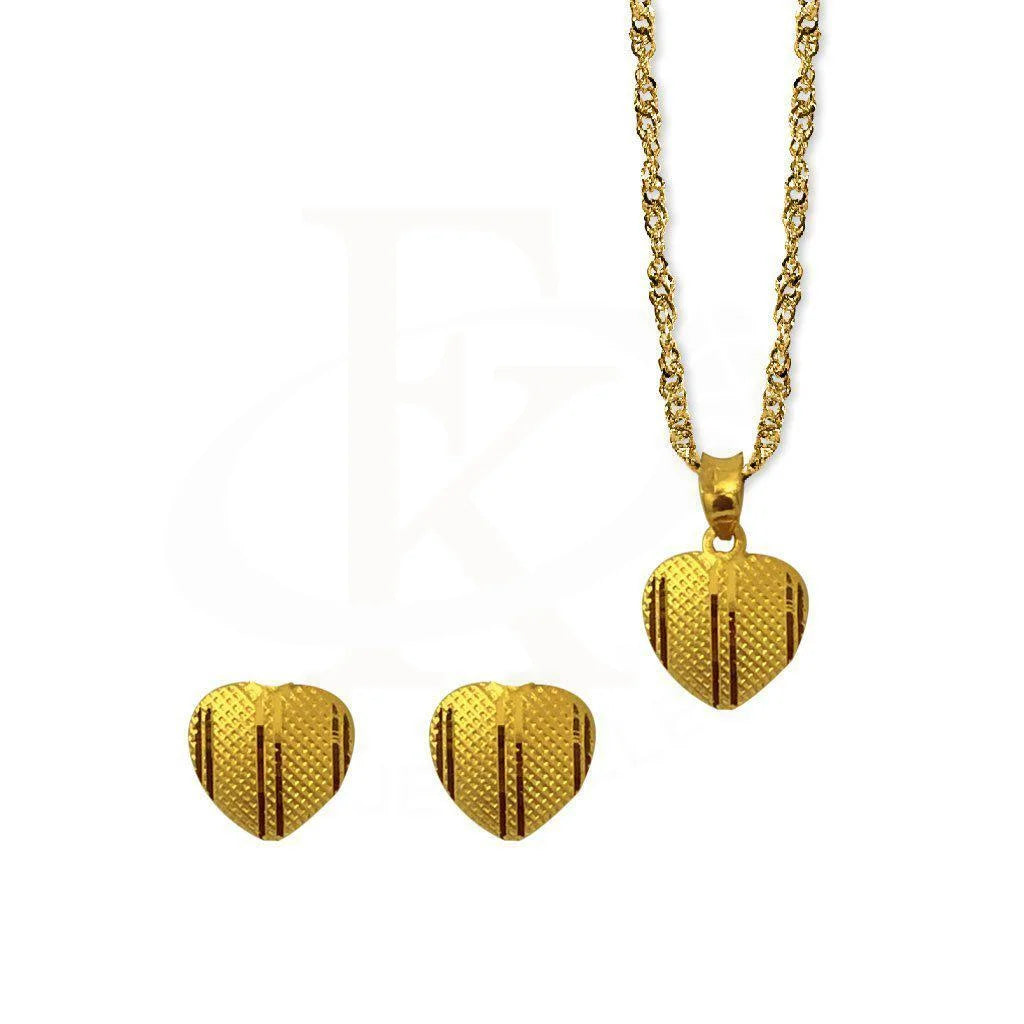Gold Heart Pendant Set (Necklace And Earrings) 22Kt - Fkjnklst1890 Sets
