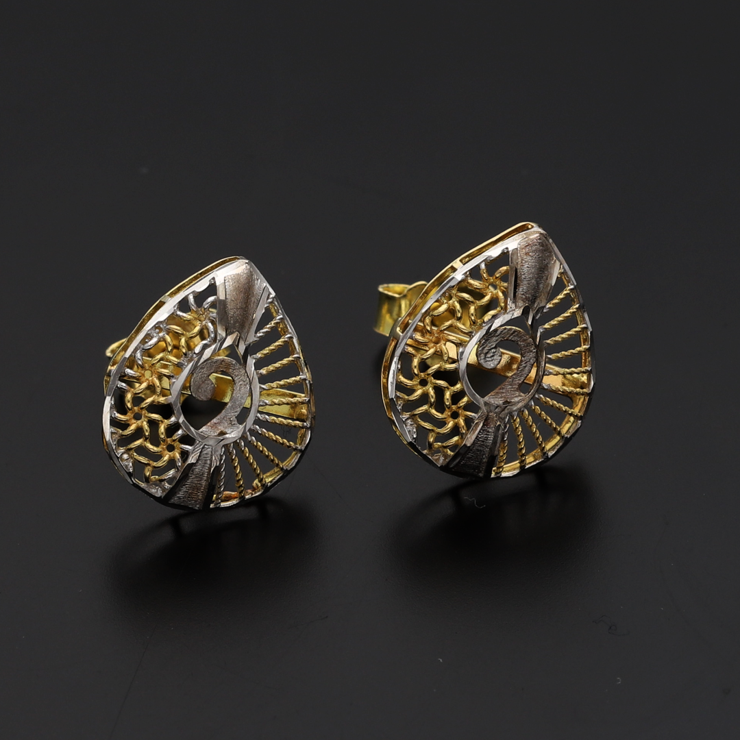 Gold Drop Shaped Design Clip Earrings 18KT - FKJERN18K8941