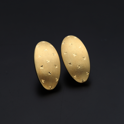 Gold Oval Shaped Stud Earrings 18KT - FKJERN18K8951