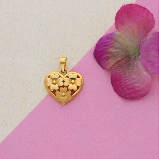 Gold Flower in Heart Pendant 22KT - FKJPND22K9067