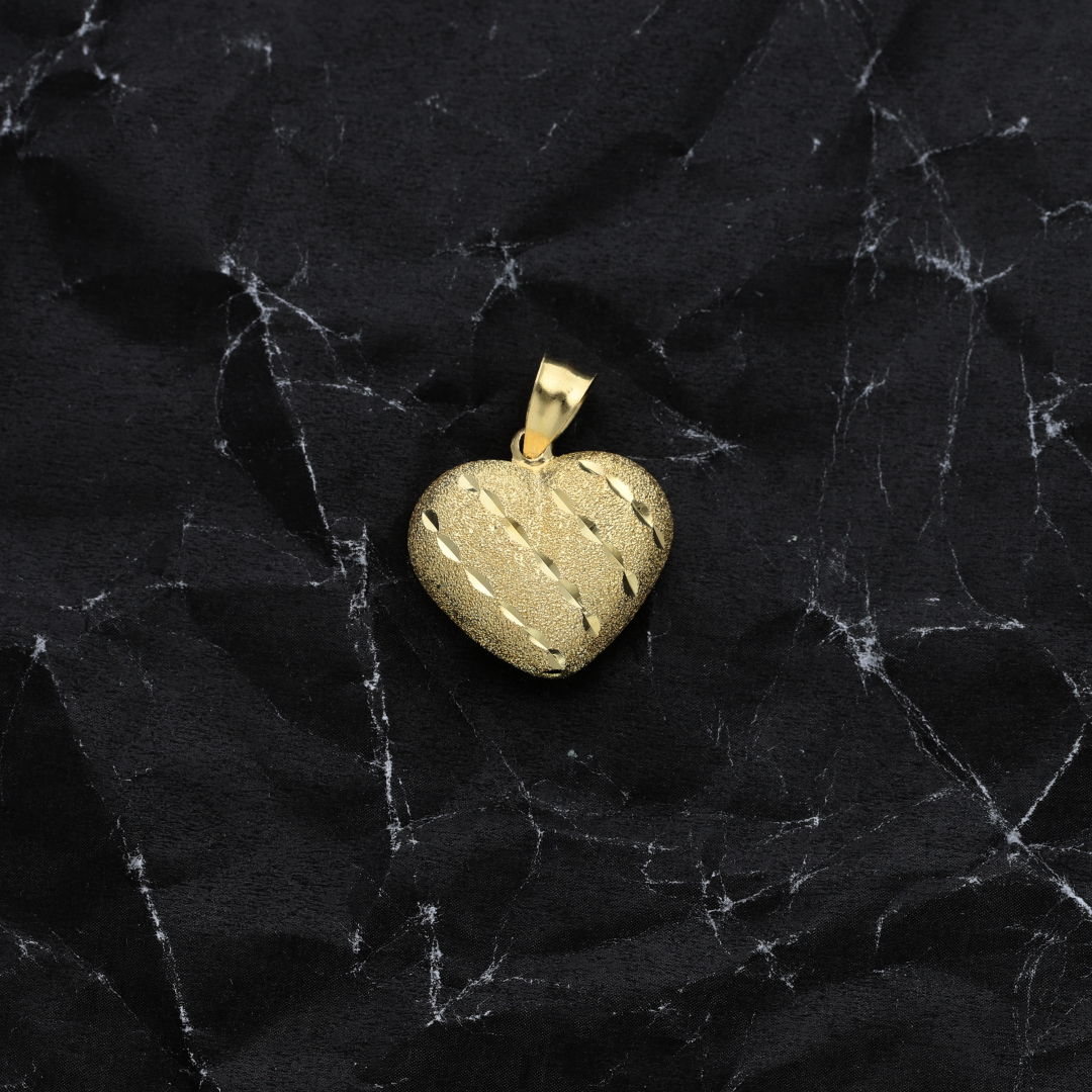 Gold Stud Heart Shaped Pendant 18KT - FKJPND18K9204