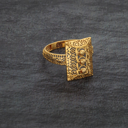 Gold Square Filigree Ring 21KT - FKJRN21KM9676