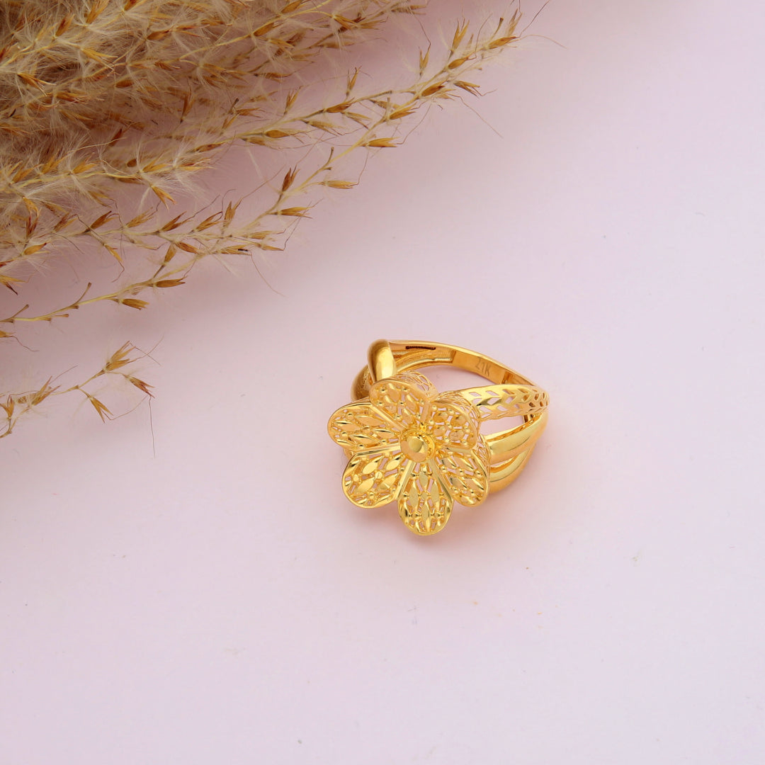 Gold Fancy Flower Shaped Ring 21KT - FKJRN21KM9702