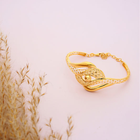 Gold Hollow Stripe & Radiant Design Bangle 21KT - FKJBNG21KM9705