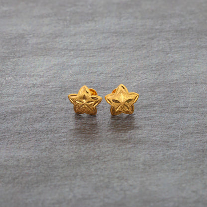 Gold Star Shaped Earrings 21KT - FKJERN21KM9965