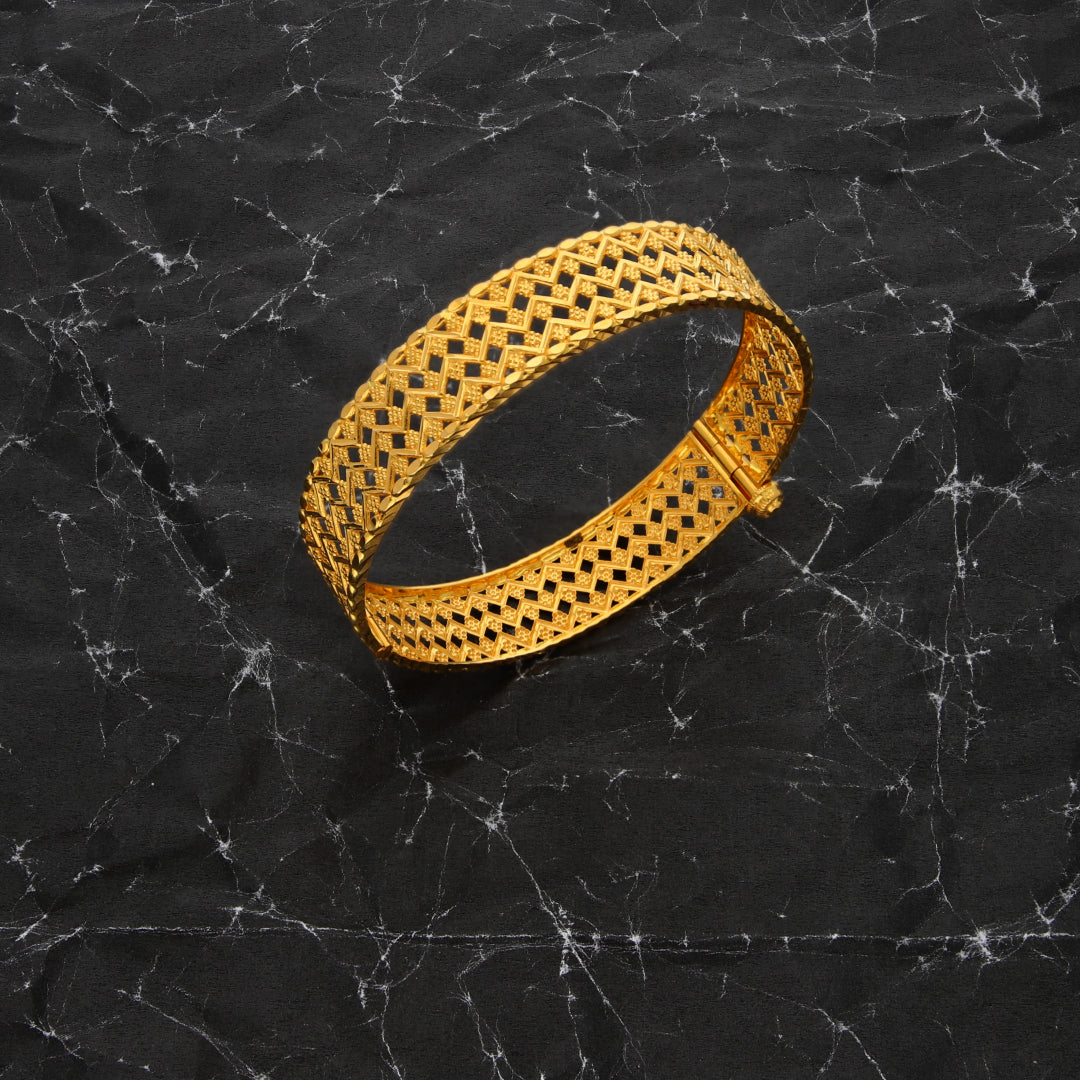 Gold Bangle 21KT - FKJBNG21KM9986