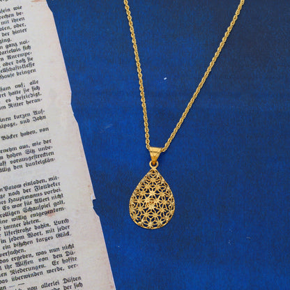 Gold Necklace (Chain With Tear Drop Shaped Pendant) 21KT - FKJNKL21KM10012