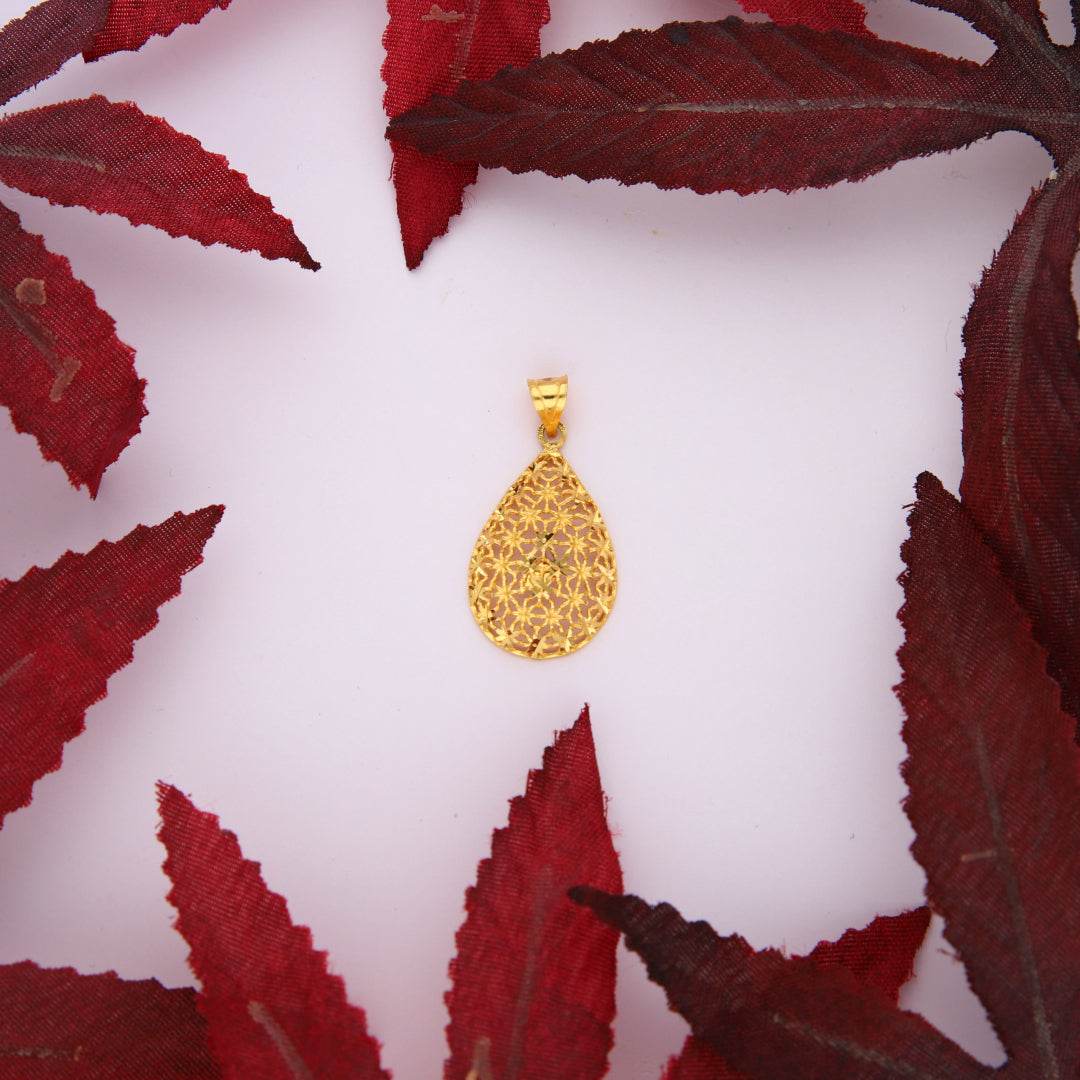 Gold Tear Drop Shaped Pendant 21KT - FKJPND21KM10012