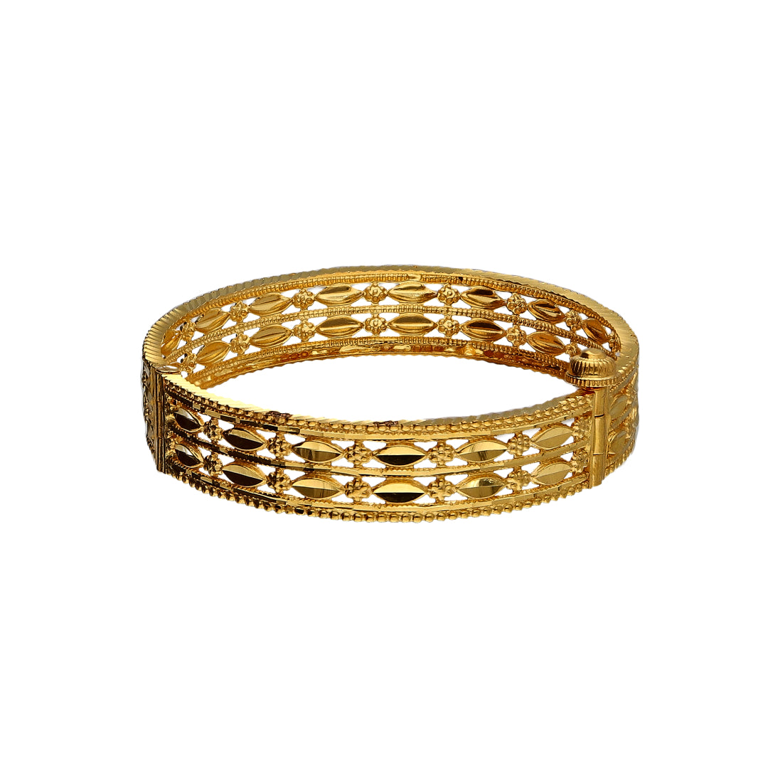 Gold Designer Baby Bangle 21KT - FKJBNG21KM10130