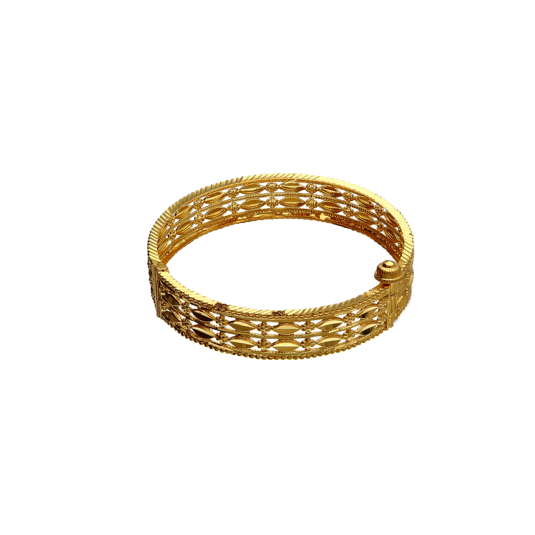 Gold Designer Baby Bangle 21KT - FKJBNG21KM10130