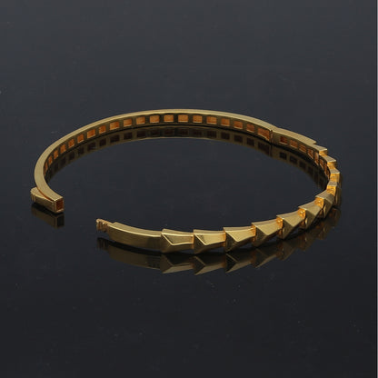 Gold Bold Edge Bangle 21KT - FKJBNG21KM11217