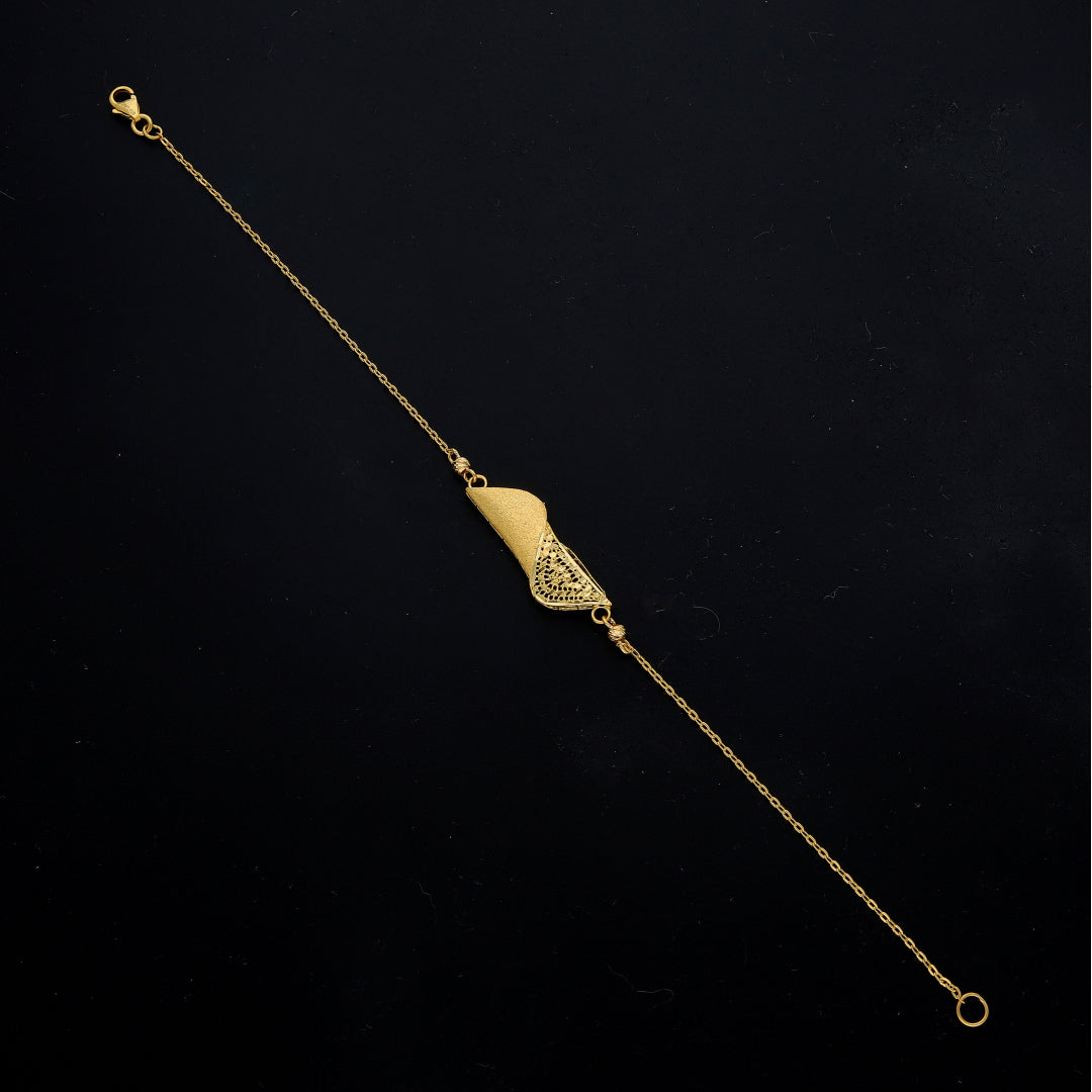 Gold Artistic Center Bracelet 21KT - FKJBRL21KM11494