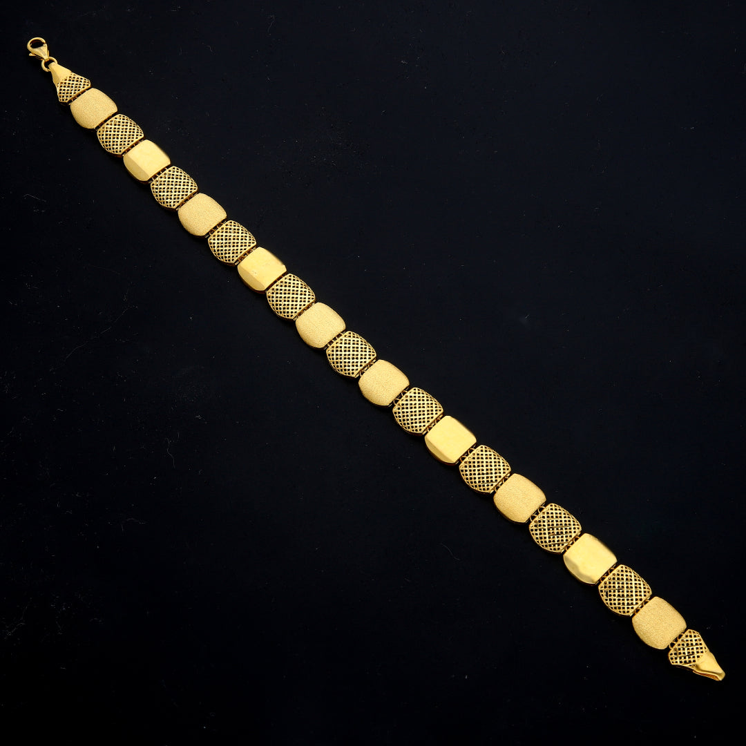 Gold Square Textured Bracelet 21KT - FKJBRL21KM11557