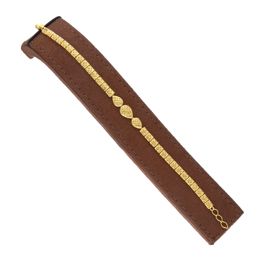 Gold Textured Link Bracelet 21KT - FKJBRL21KM11991