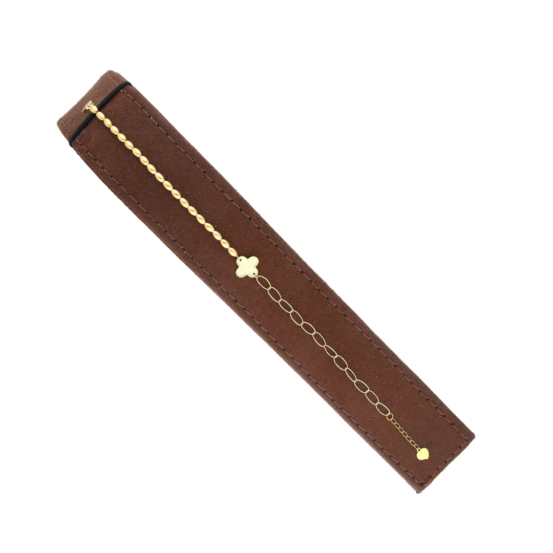 <tc>سوار ذهب بتصميم زهرة رباعية عيار 21 - FKJBRL21KM12159</tc>