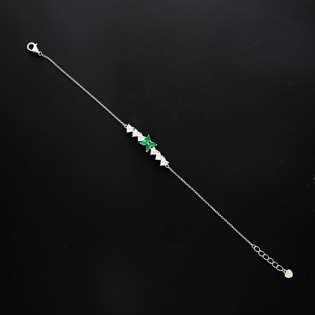 Sterling Silver 925 Green Sparkling Heart Bracelet - FKJBRLSL10546