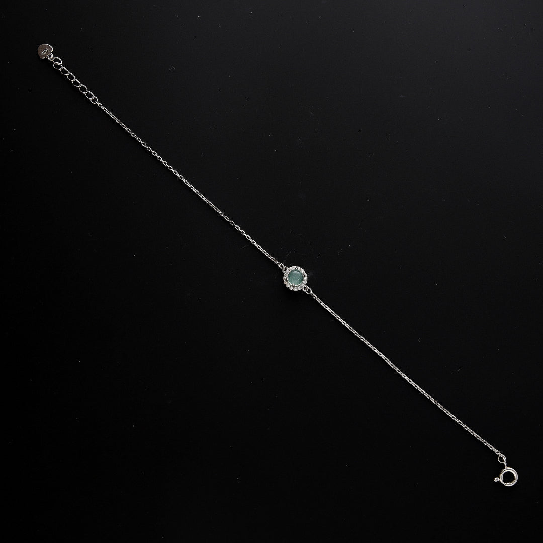 Sterling Silver 925 Sparkling Centerpiece Bracelet - FKJBRLSL10696