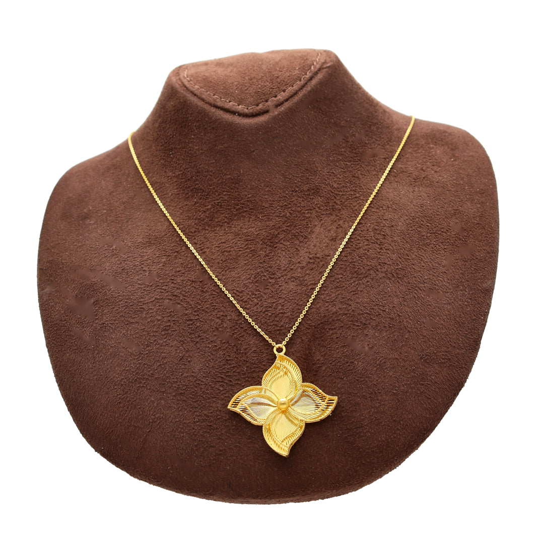 Gold Four-Petal Necklace 21KT - FKJNKL21KM10919
