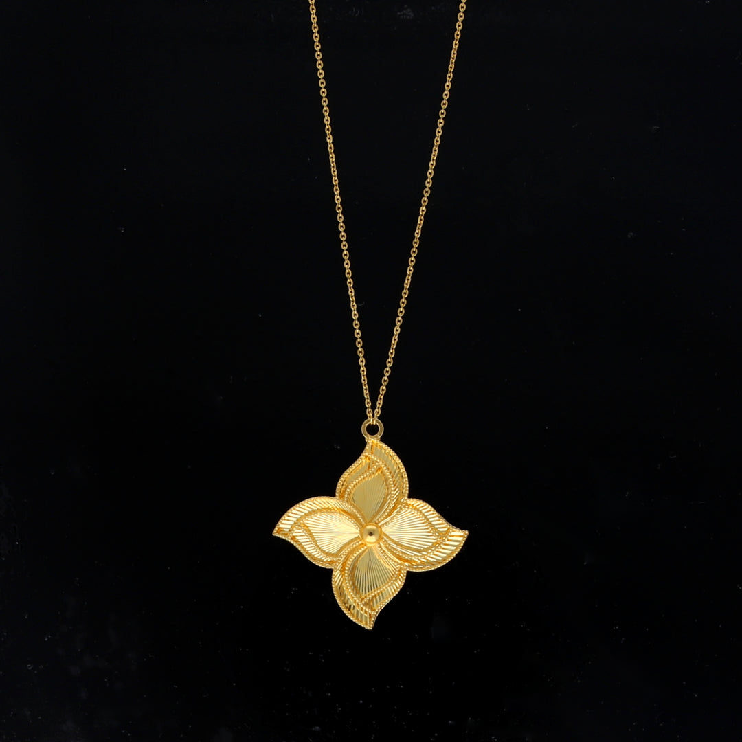 Gold Four-Petal Necklace 21KT - FKJNKL21KM10919