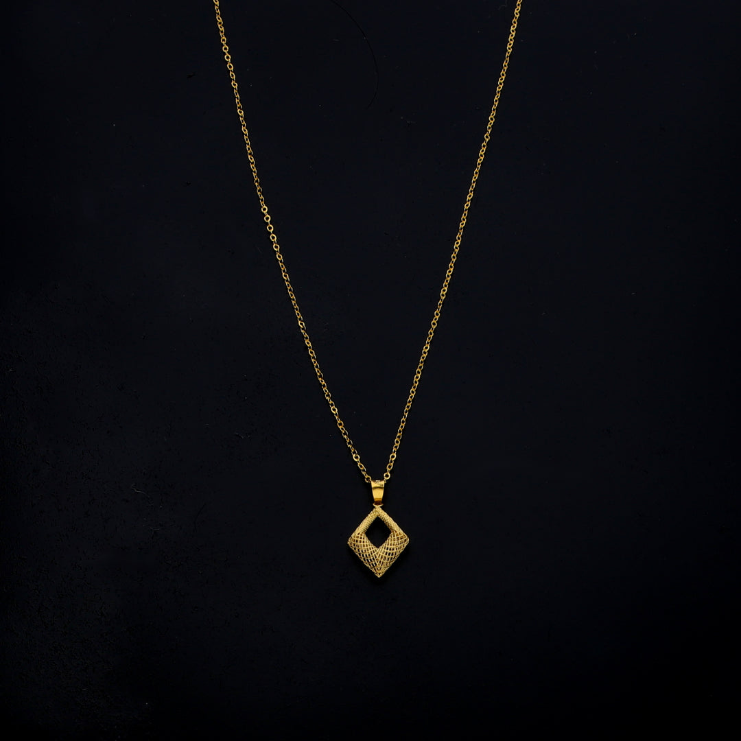 Gold Geometric Filigree Necklace 21KT - FKJNKL21KM11296