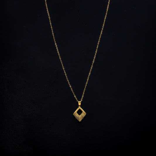Gold Geometric Filigree Necklace 21KT - FKJNKL21KM11296