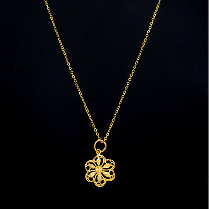 Gold Textured Flower Necklace 21KT - FKJNKL21KM11356