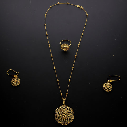Gold Filigree Medallion Necklace Set (Necklace, Earrings and Ring) 21KT - FKJNKLST21KM10220