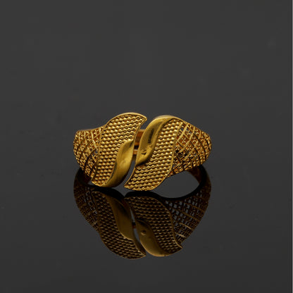 Gold Wave Textured Ring 21KT - FKJRN21KM11131