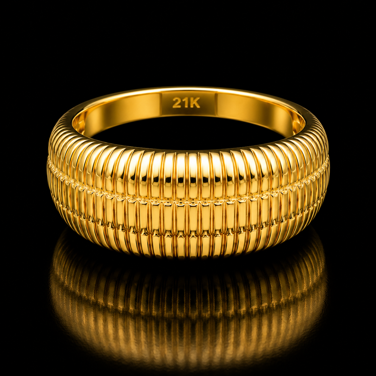 <tc>خاتم ذهب بتصميم عريض عيار 21 - FKJRN21KM12167</tc>