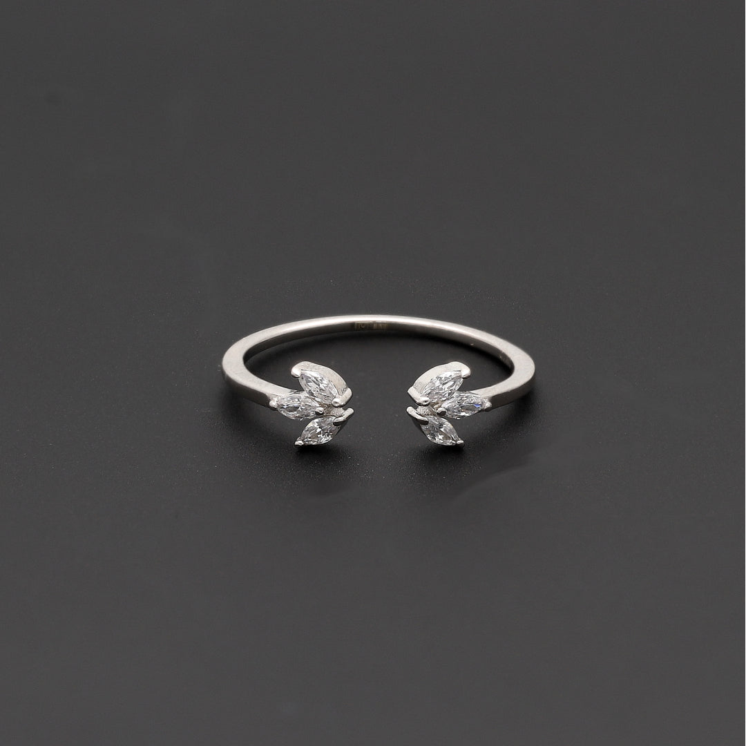 Sterling Silver 925 Crystal Leaf Ring - FKJRNSL10757