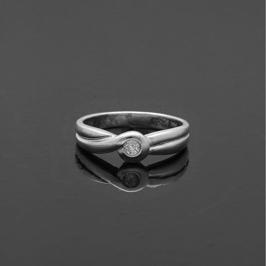 Sterling Silver 925 Solitaire Twist Ring - FKJRNSL10806