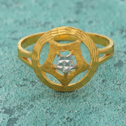 Dual Tone Gold Round Shaped Star Ring 22Kt - Fkjrn22K3714 Rings