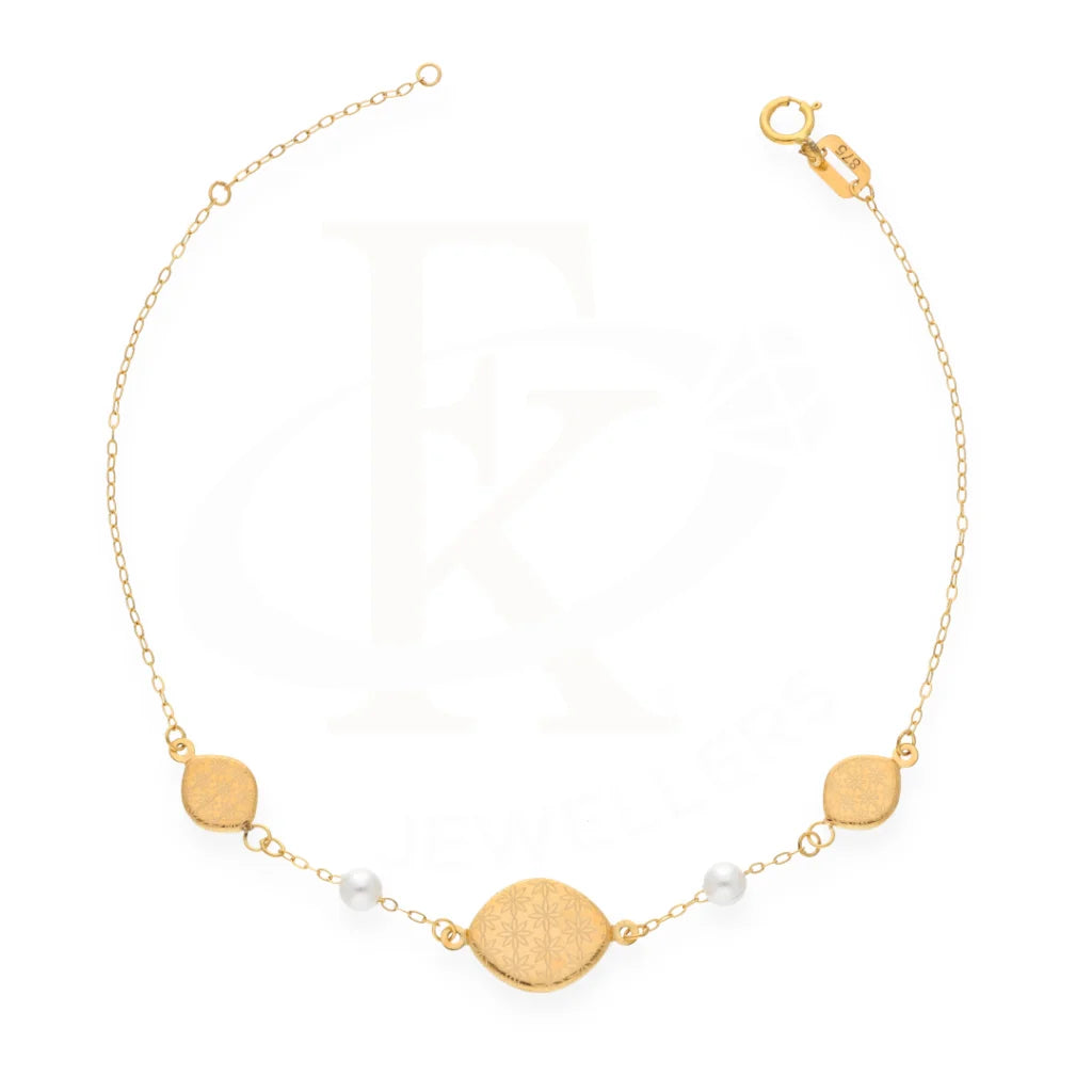 Gold Classy Flower In Oval Bracelet 21Kt - Fkjbrl21Km8200 Bracelets