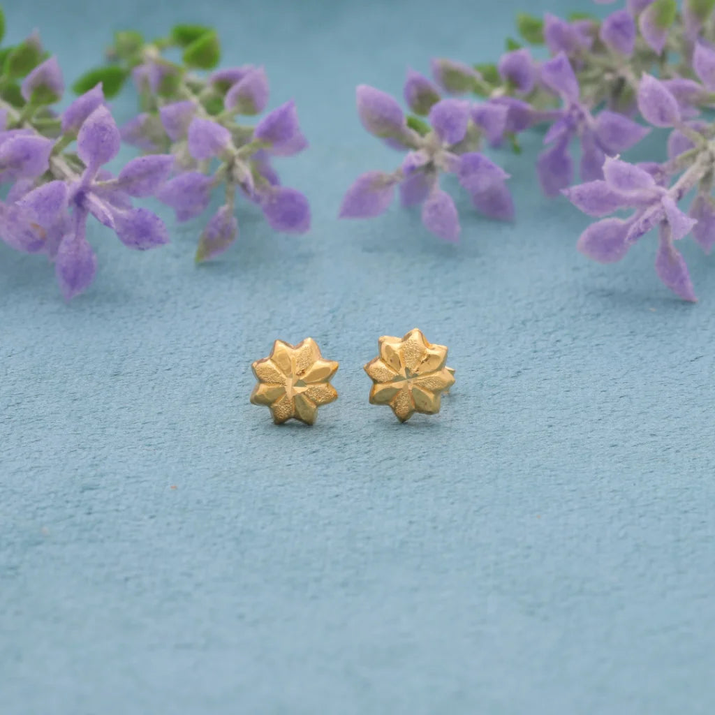 Gold Ethnic Style Flower Earrings 18Kt - Fkjern18K8226