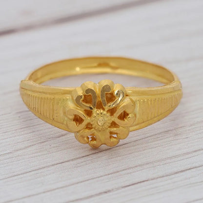 Gold Flower Ring 18Kt - Fkjrn18K3305 Rings