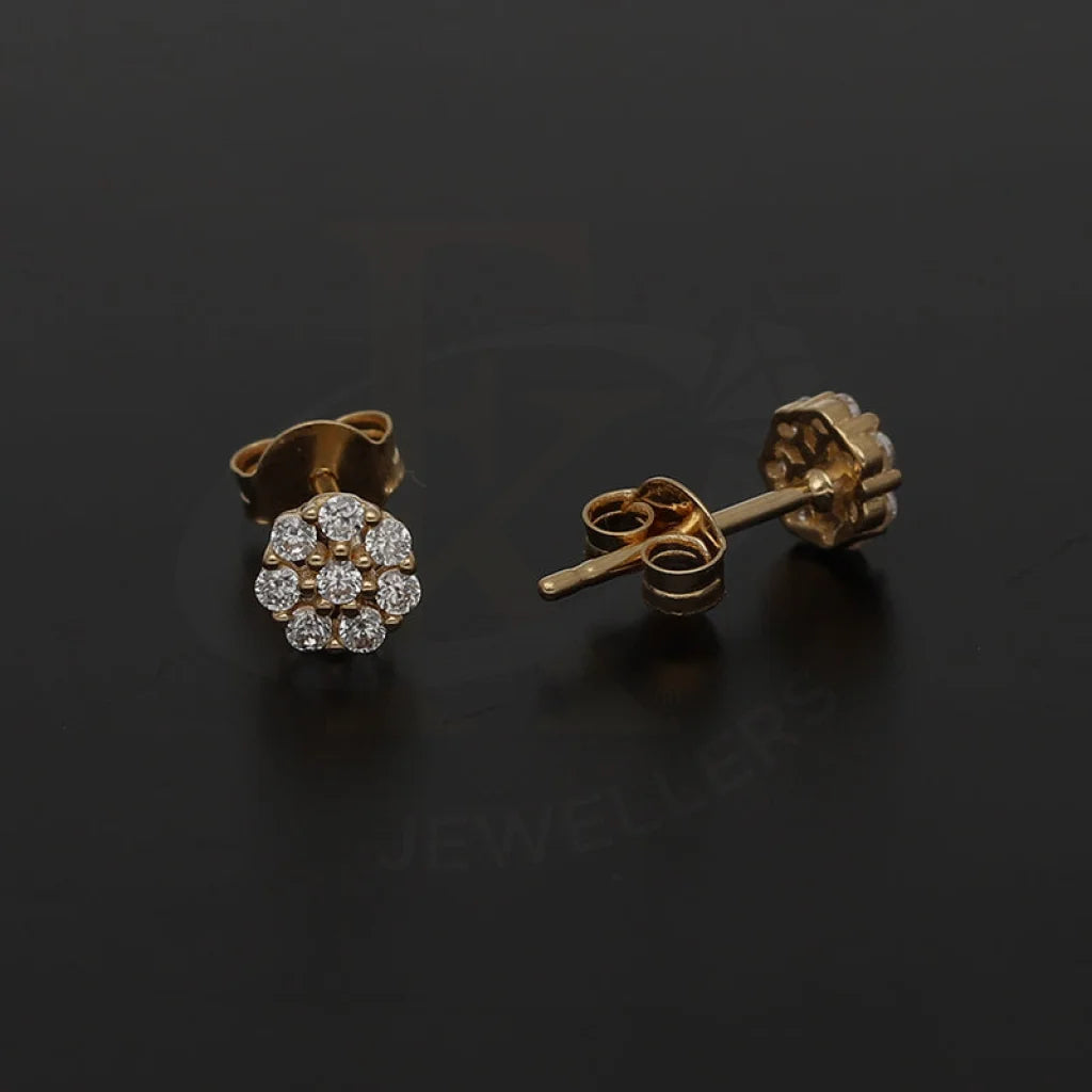 Gold Flower Shaped Solitaire Pendant Set (Necklace And Earrings) 18Kt - Fkjnklst18K5553 Sets