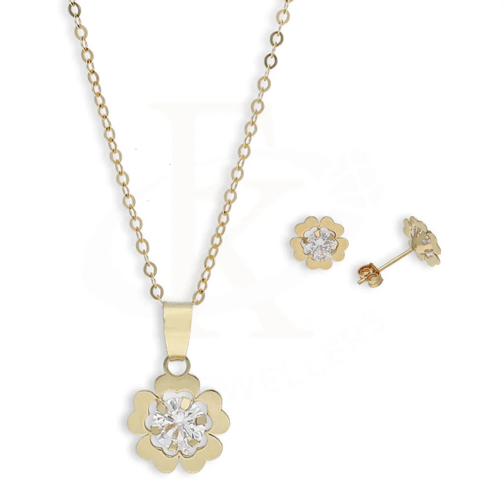 Gold Flower Shaped Solitaire Pendant Set (Necklace And Earrings) 18Kt - Fkjnklst18K5577 Sets