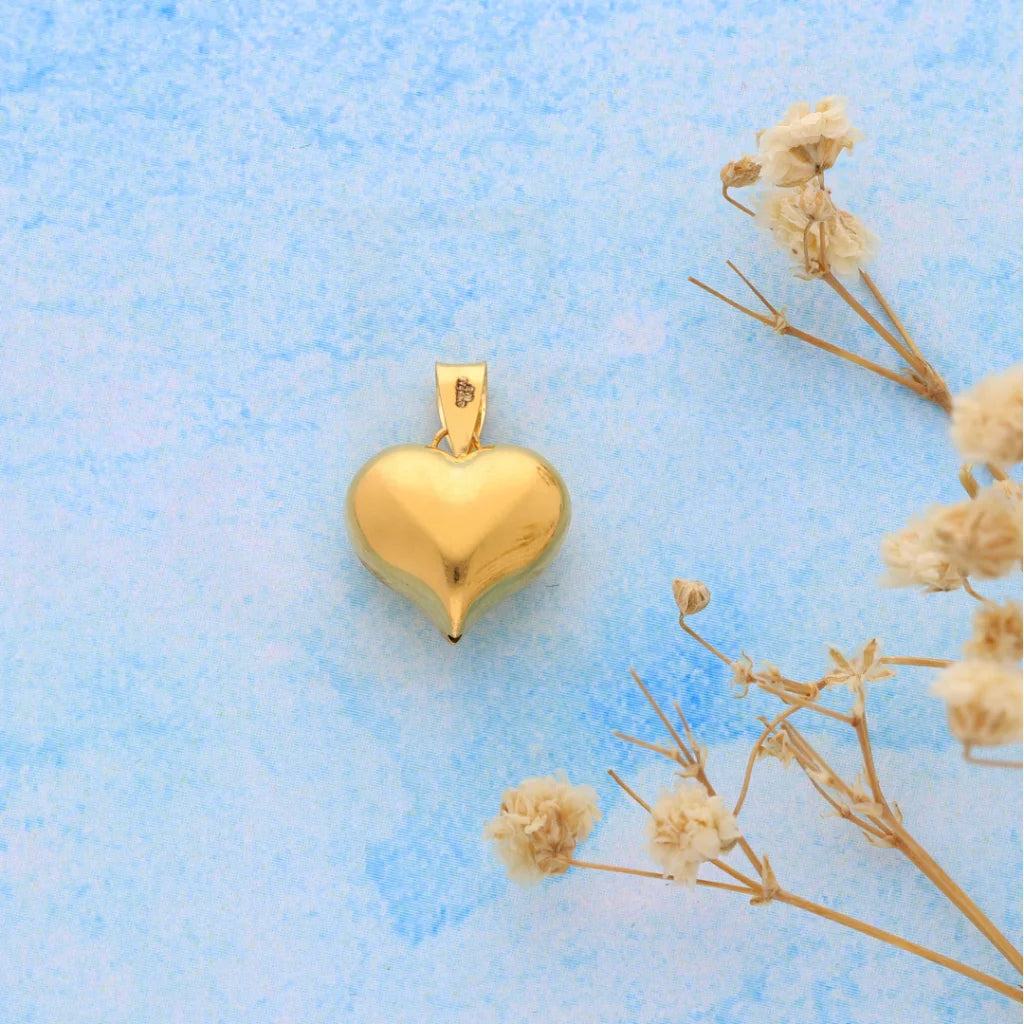 Gold Heart Shaped Pendant 21Kt - Fkjpnd21Km8525 Pendants