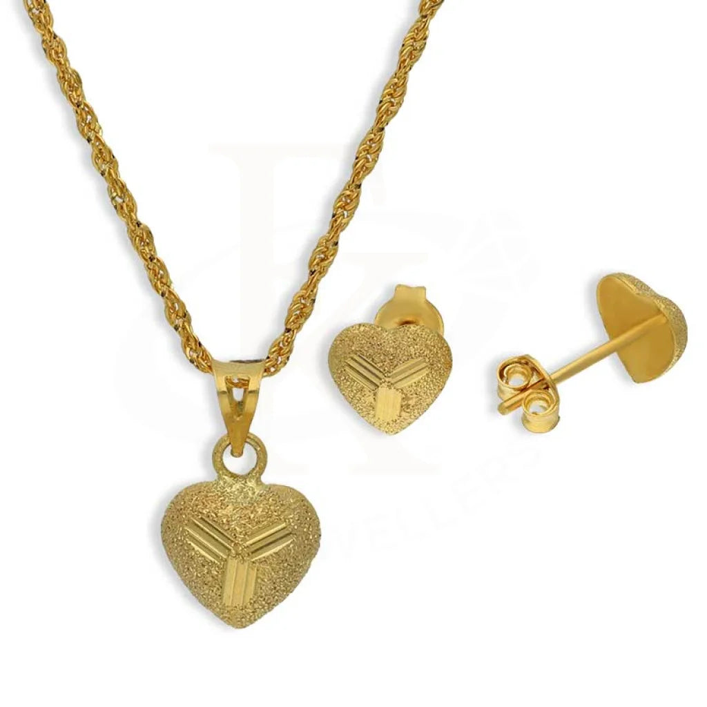 Gold Heart Shaped Pendant Set (Necklace And Earrings) 18Kt - Fkjnklst18K2442 Sets