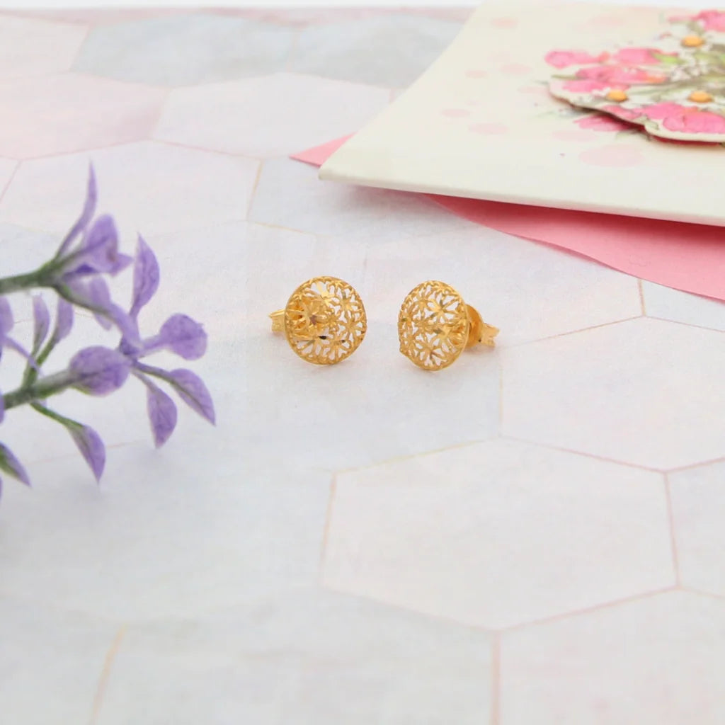 Gold Hollow Flower Shaped Pendant Set (Necklace Earrings And Ring) 21Kt - Fkjnklst21Km8049 Sets