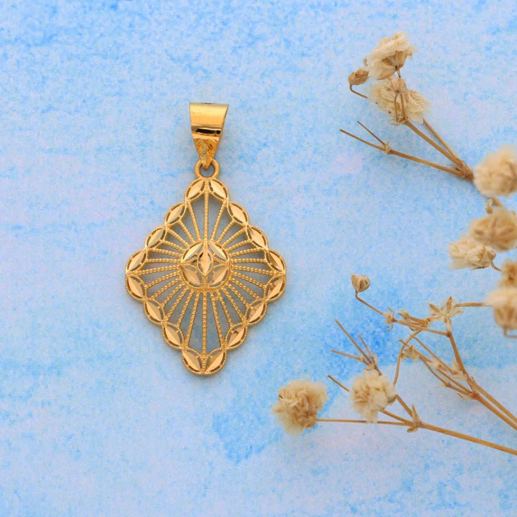 Gold Marquise Shaped Pendant 21Kt - Fkjpnd21Km8609 Pendants