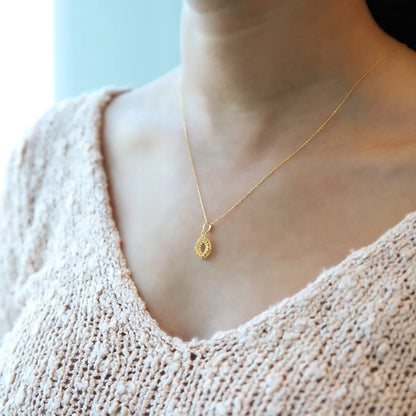 Gold Necklace (Chain With Crown Adoned Hollow Pendant) 21Kt - Fkjnkl21Km7950 Necklaces