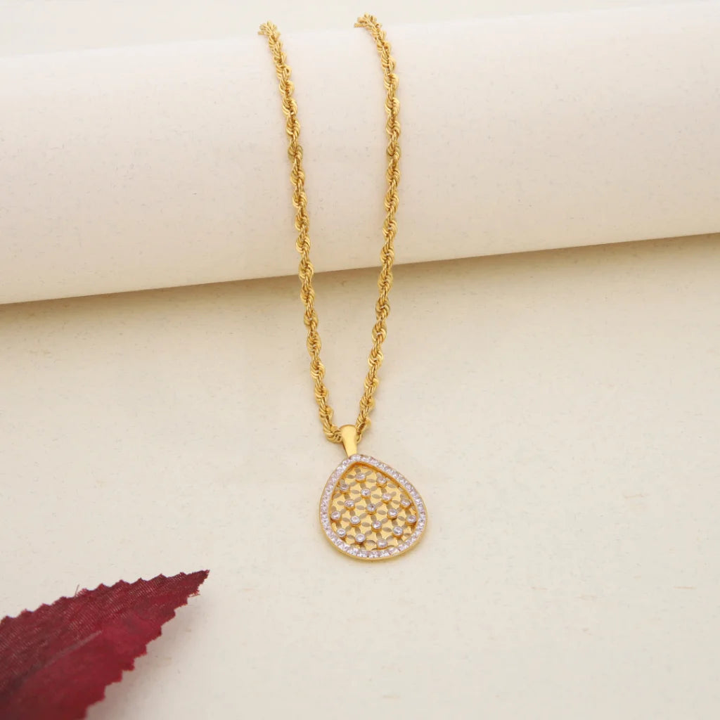 Gold Necklace (Chain With Dual Tone Pendant) 21Kt- Fkjnkl21K7702 Necklaces