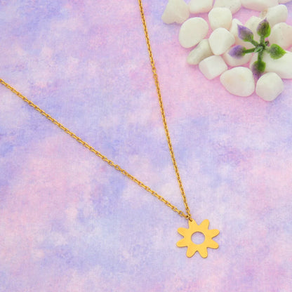 Gold Necklace (Chain With Flower Pendant) 21Kt - Fkjnkl21Km8698 Necklaces