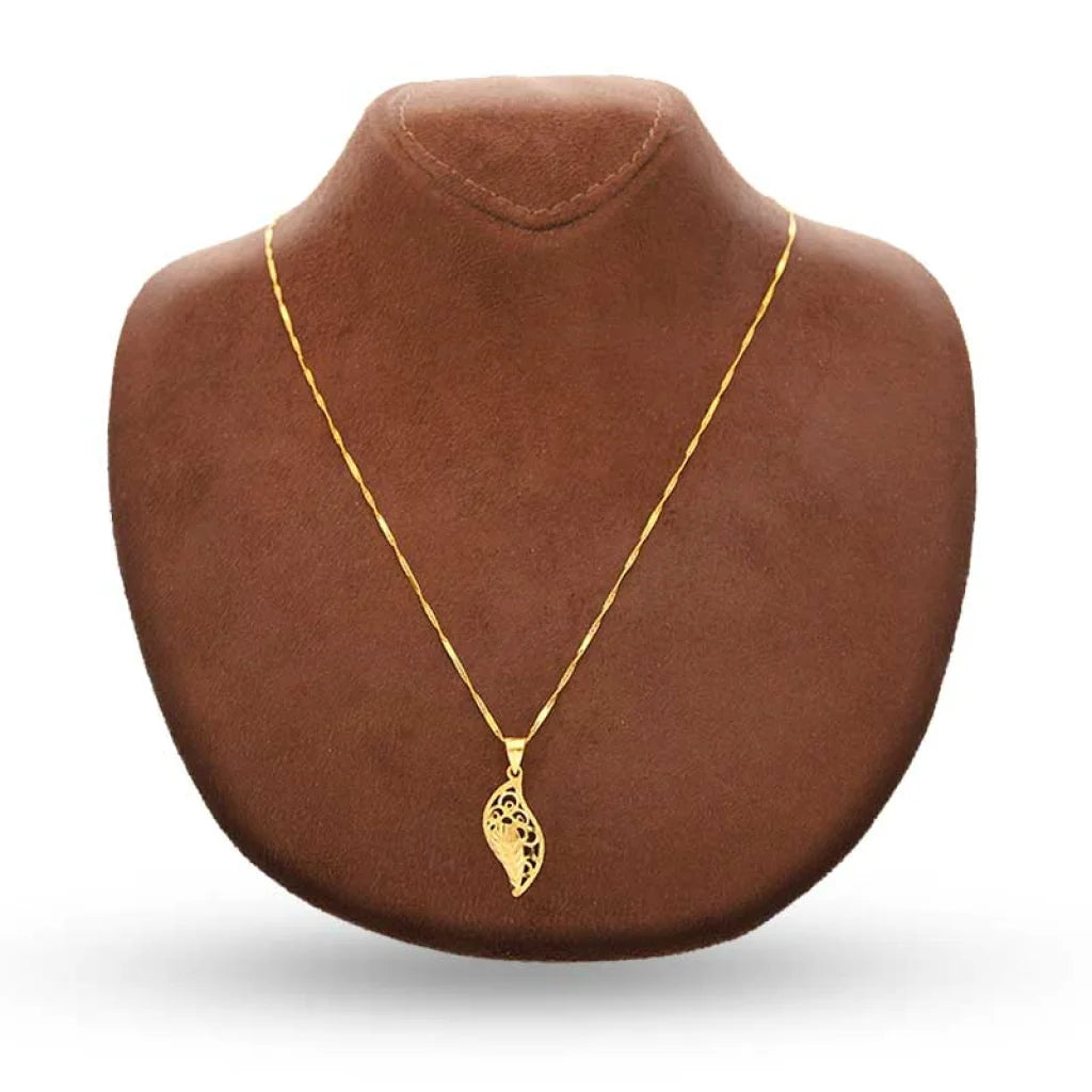 Gold Necklace (Chain With Leaf Shaped Pendant) 22Kt - Fkjnkl22K3035 Necklaces