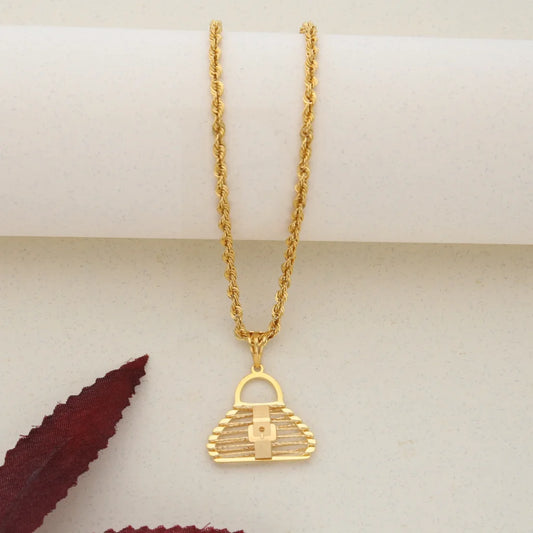 Gold Necklace (Chain With Pendant) 21Kt- Fkjnkl21K7690 5.6 Necklaces