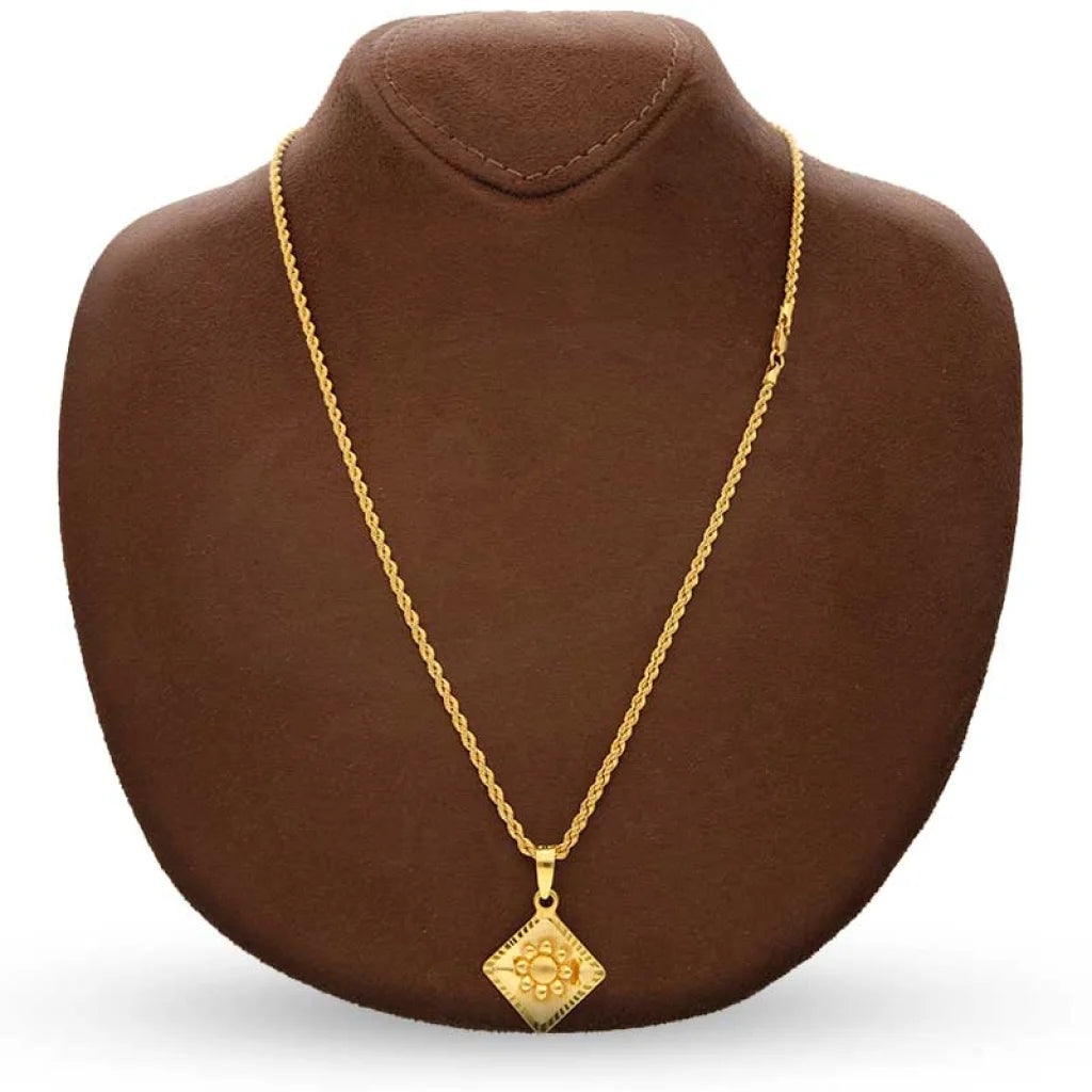 Gold Necklace (Chain With Pendant) 22Kt - Fkjnkl22K2746 Necklaces