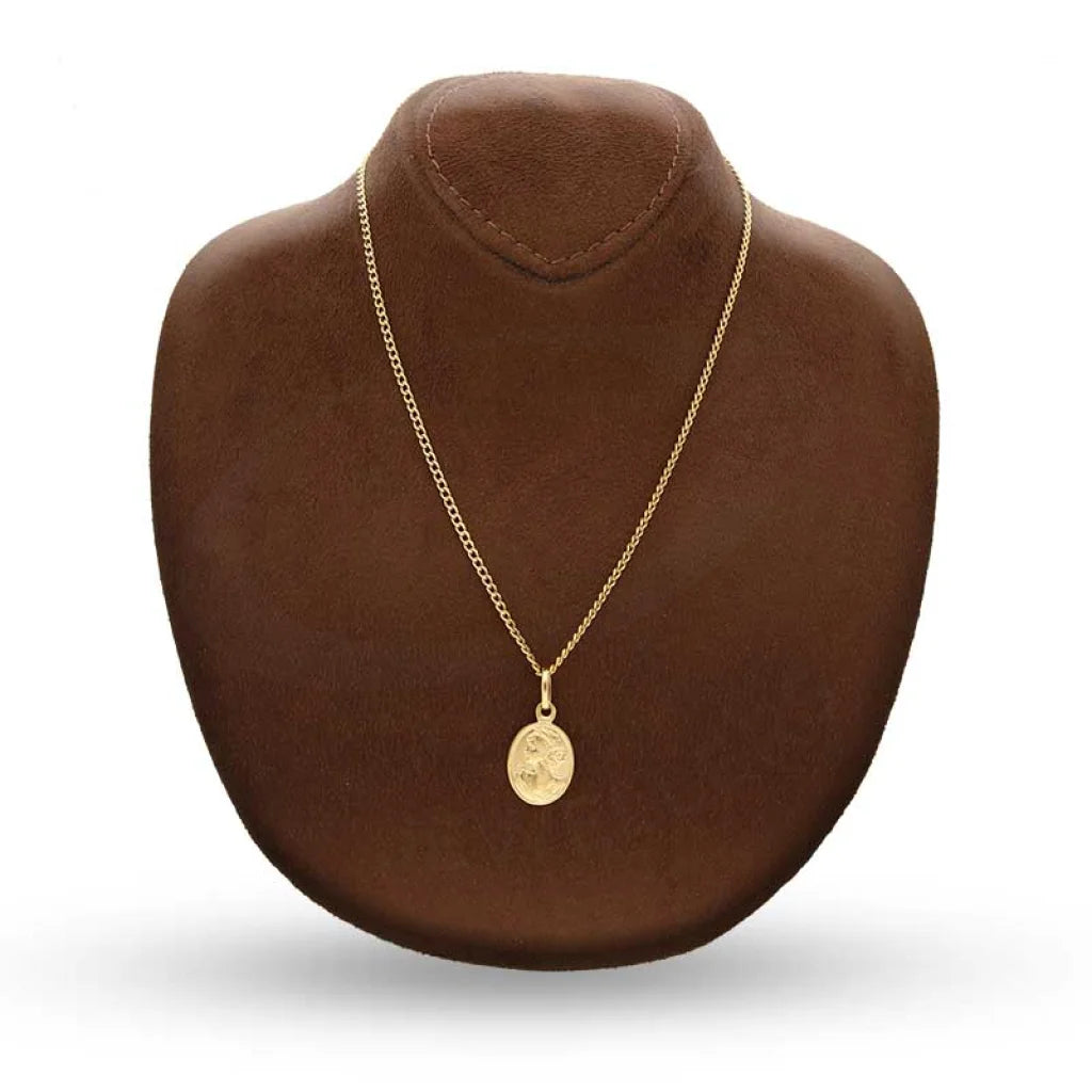 Gold Necklace (Chain With Queen Oval Shaped Pendant) 18Kt - Fkjnkl18K2995 Necklaces